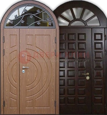 Входная арочная дверь с отделкой массив ДА-26 для загородного дома в Электрогорске