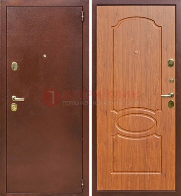 Коричневая стальная дверь с порошковым напылением ДП-137 в Электрогорске