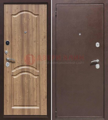 Коричневая железная дверь с порошковым окрасом ДП-191 в Всеволожске