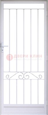 Белая стальная решетчатая дверь с волютами ДР-30 в Электрогорске