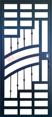 Современная металлическая решетчатая дверь ДР-38 в Электрогорске