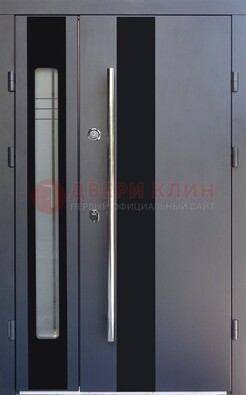 Серая стальная дверь со стеклом ДС-11 в Электрогорске