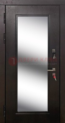 Коричневая железная дверь со стеклом для дома ДС-23 в Электрогорске