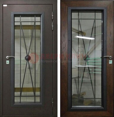 Коричневая железная дверь со стеклом для частного дома ДС-8 в Электрогорске