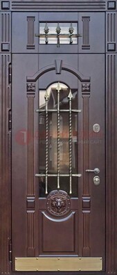 Металлическая дверь массив со стеклом и ковкой с фрамугой ДСК-249 в Электрогорске