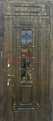Зеленая входная дверь со стеклом и ковкой ДСК-67 в Люберцах