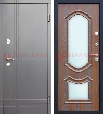 Серая входная дверь со светлой МДФ и зеркалами внутри ДЗ-77 в Электрогорске